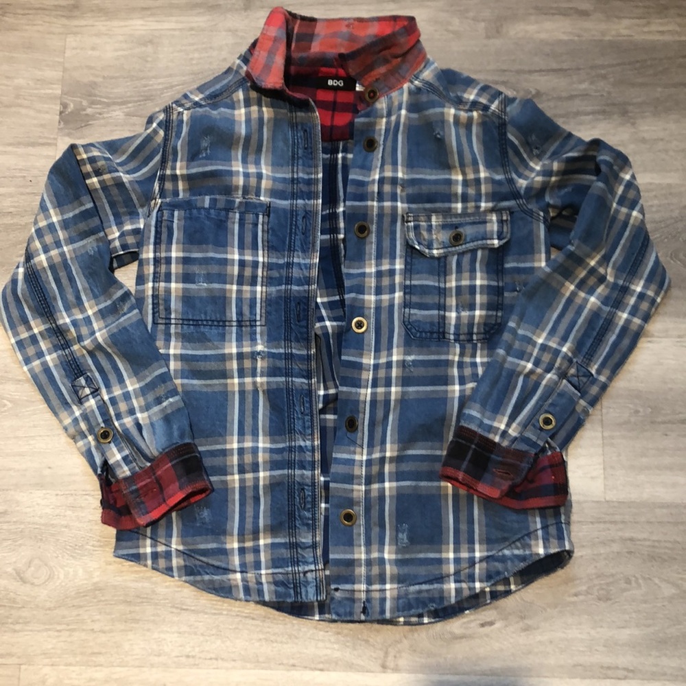 5 for $20 flannel size small